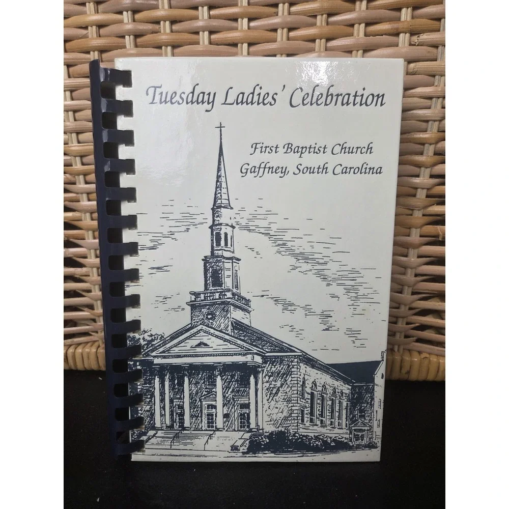First‎ Baptist Church Gaffney,  South Carolina Cookbook 1996 350 Pages